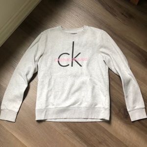 Calvin Klein sweatshirt